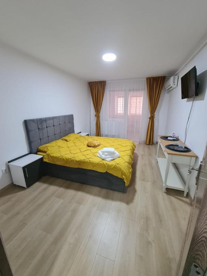 Garsoniera Luxury Kevin Apartman Piteşti Kültér fotó